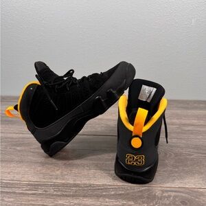 Jordan 9 Grade School